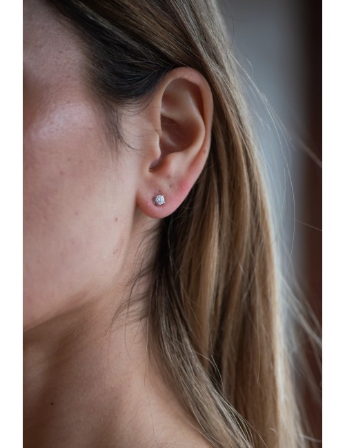 ORECCHINI PUNTO LUCE CT 0,26